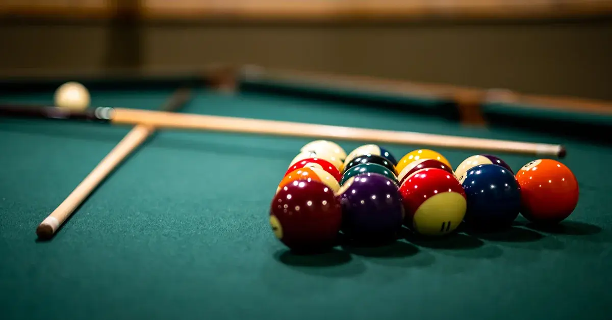 Bilardo Masası Fiyatları ve Modelleri: Kıbrıs’ta En Doğru Seçim Nasıl Yapılır?