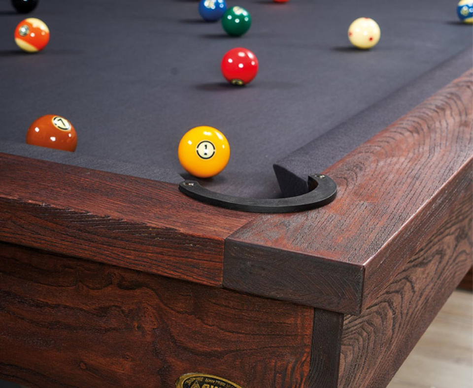 Aker 8Ft Vector 16 Top Amerikan Bilardo Masası